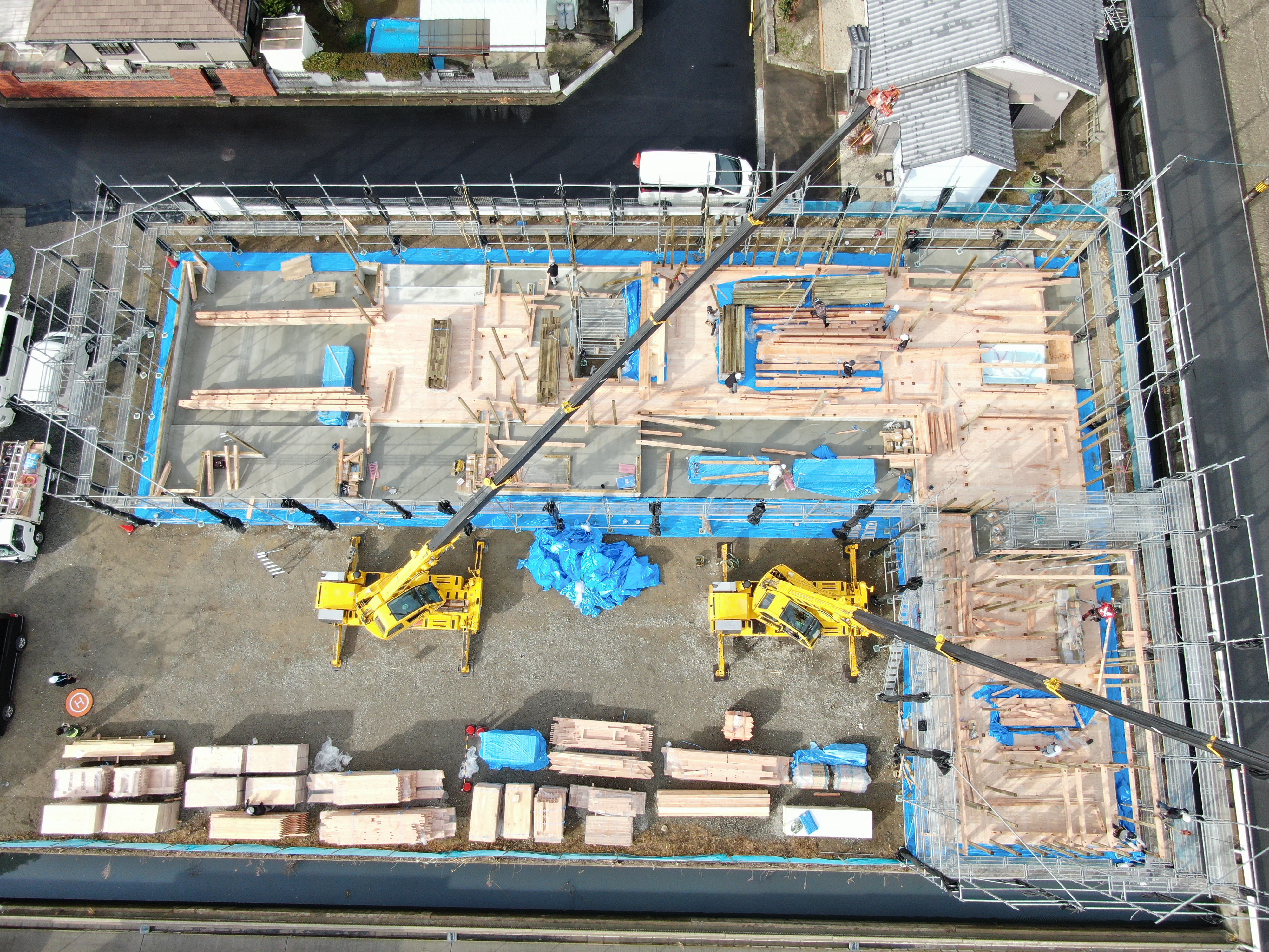 名古屋・愛知の建設現場や施設をドローンで工事進捗撮影したイメージ